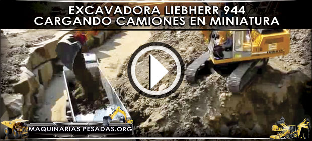 Excavadora Liebherr 944 cargando Camiones en Miniatura