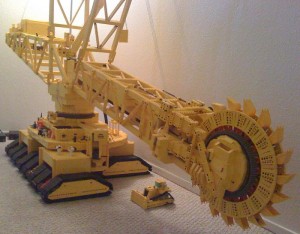 Excavadoras Gigantes hechas de bloques de LEGO